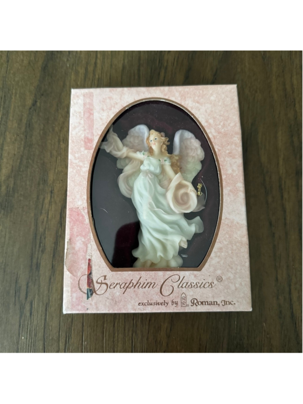 1998 Seraphim Classics “Hope: Light in the Distance” Angel Ornament